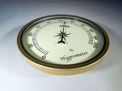 Q-96-gold-bezel-ivory-face-hygrometer-info.png