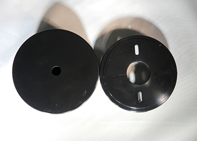 Q-CUP-BLK-WALL-MOUNT-1.png