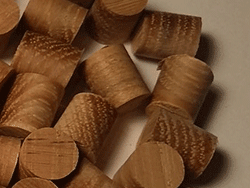 Hickory Flat Head End Grain Wood Plugs (7/16in Diameter, 1/4in Thick) Per 5000 Wood Plugs - Wood Parts | Hole Plugs & Buttons - Bear Woods Supply