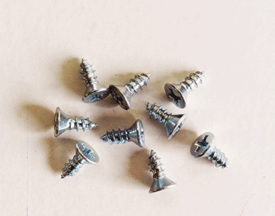 zinc-plated-phillips-9.5-sc-535.screws.png
