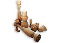 Wood Candle Cups & Candle Holders