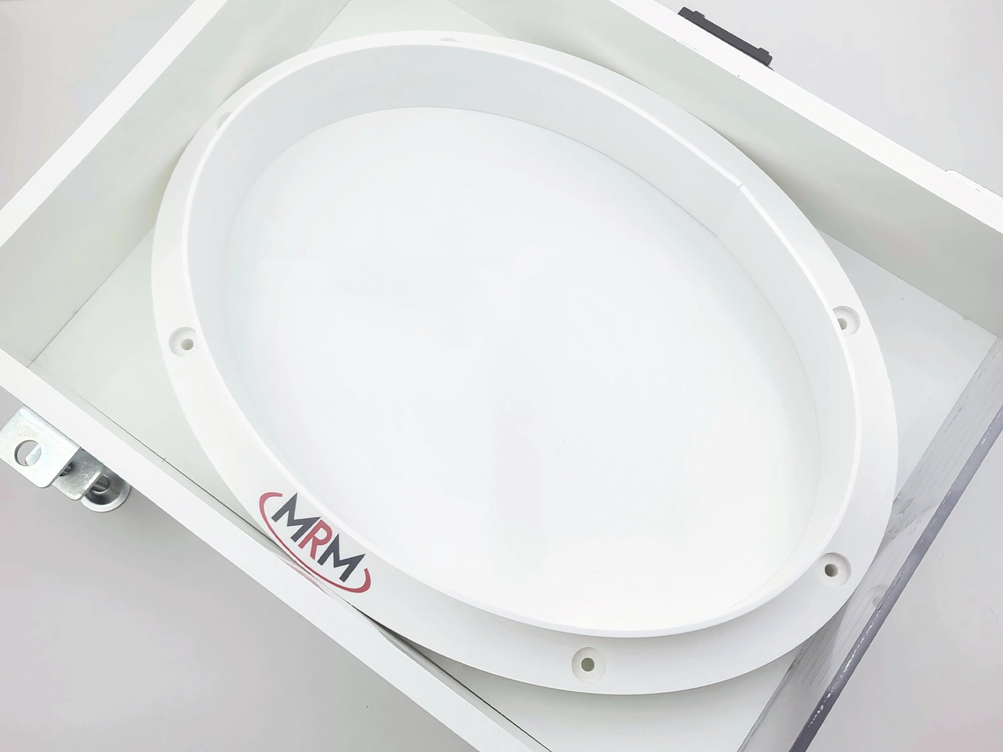MRM-oval-insert-main-2.jpg
