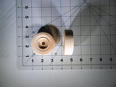 TR-225-Treaded-wood-wheels-info.png