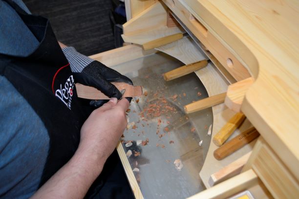 Workbench-for-carving.jpg