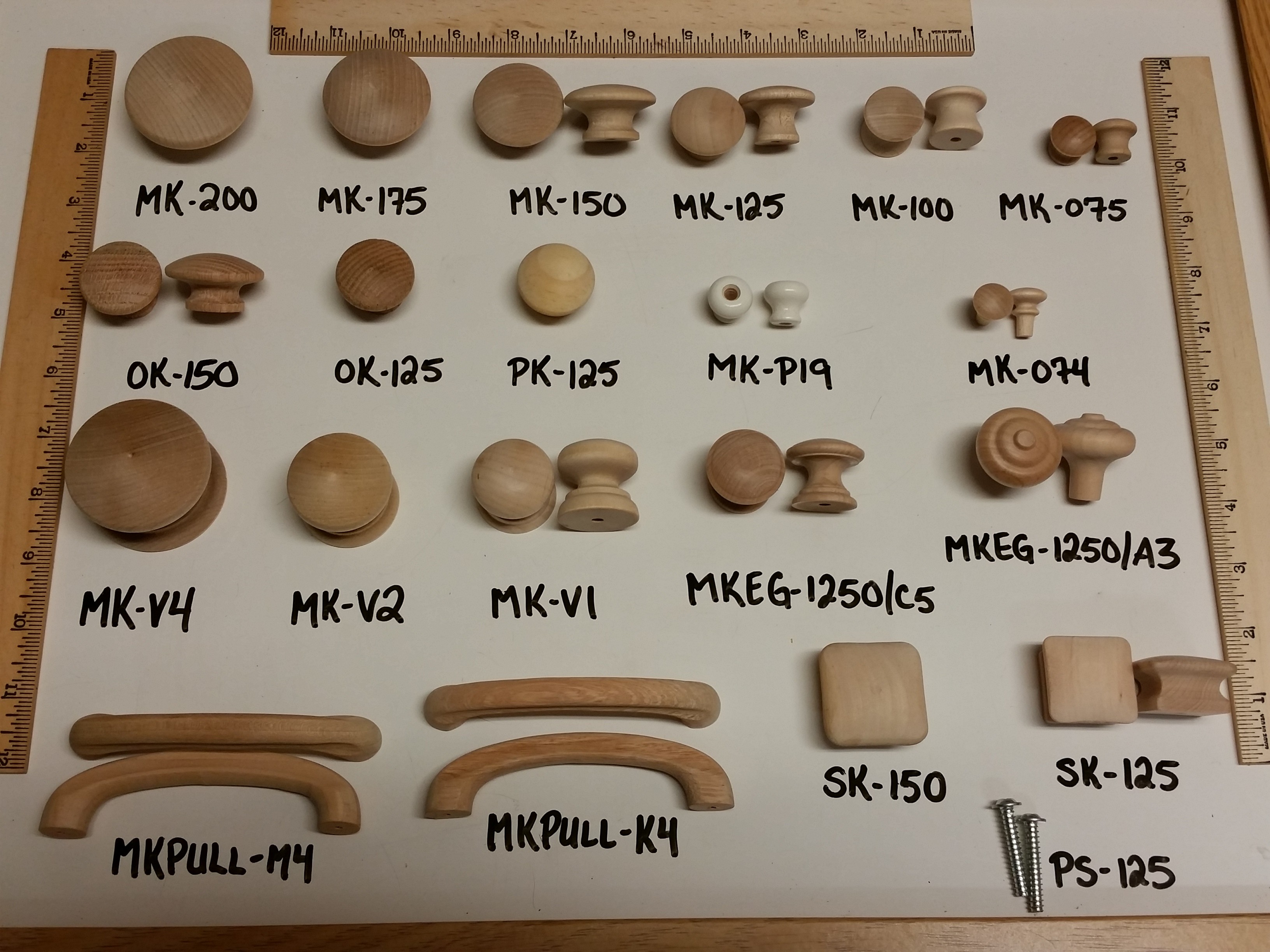 Drawer and Knobs and Pulls, in Maple or Oak. Wholesale and Retail